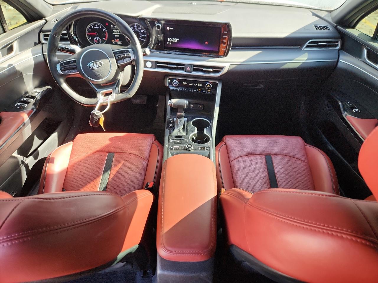 2021 KIA K5