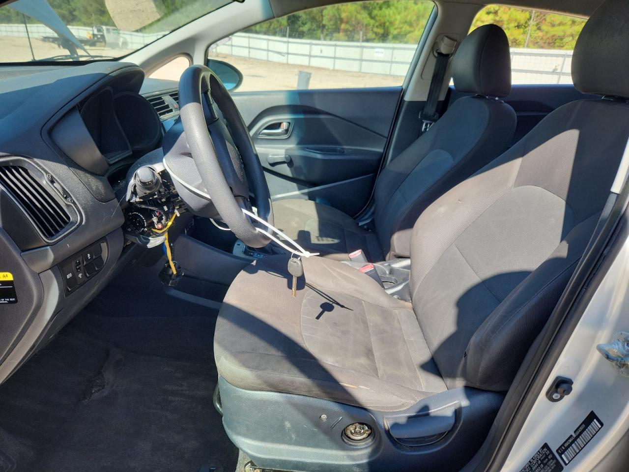 2016 KIA RIO