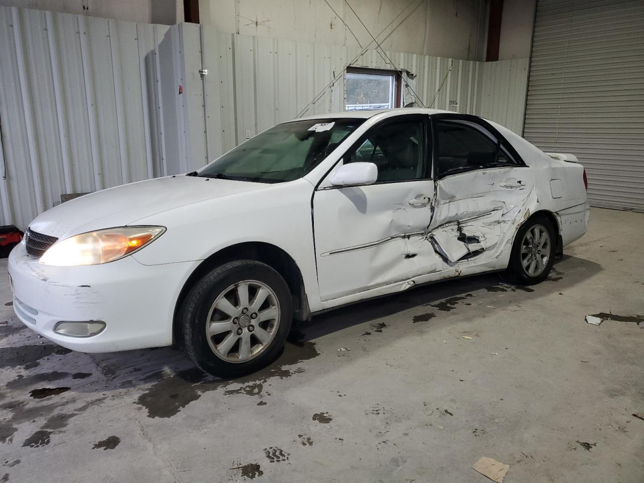 2004 TOYOTA CAMRY