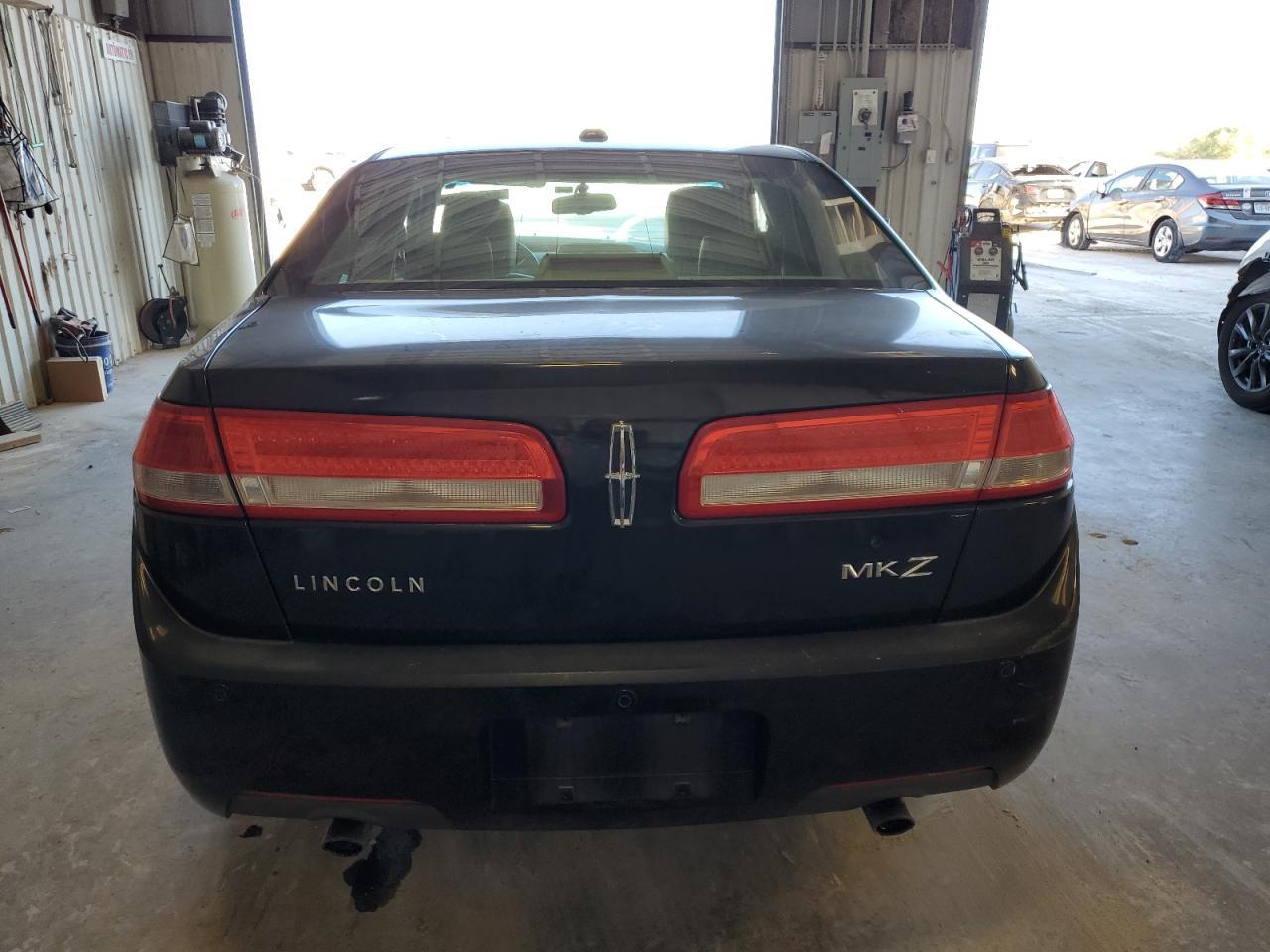 2010 LINCOLN MKZ