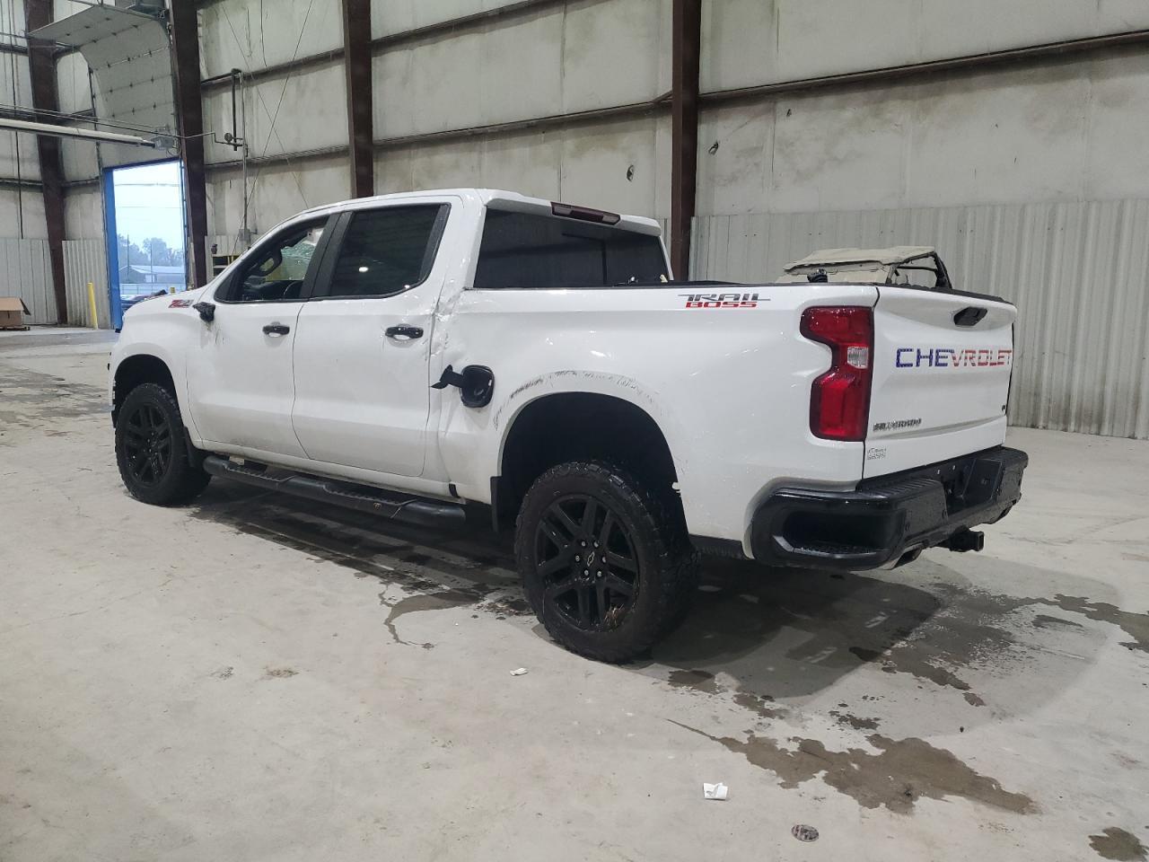 2021 CHEVROLET Silverado