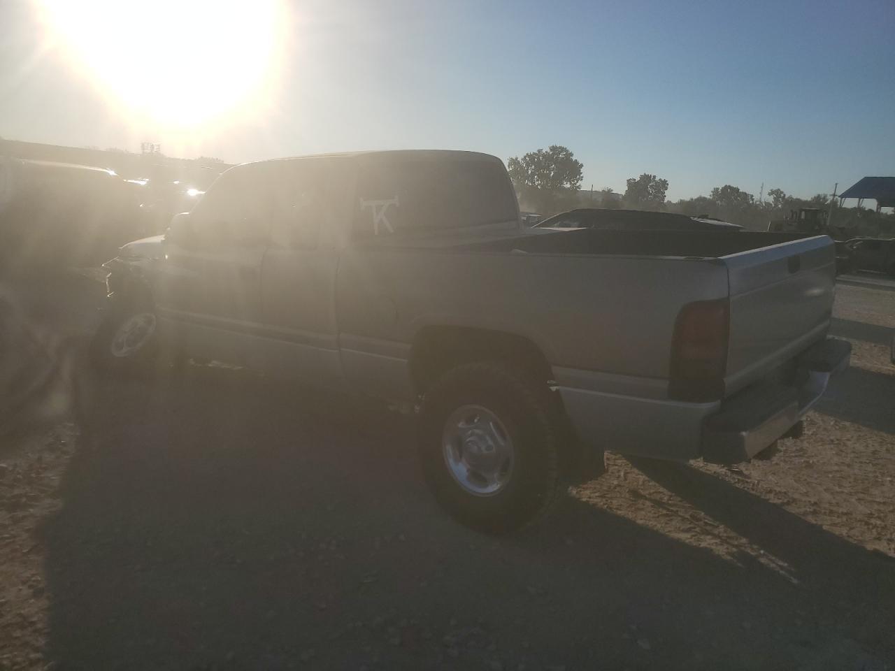 2002 DODGE Ram 2500
