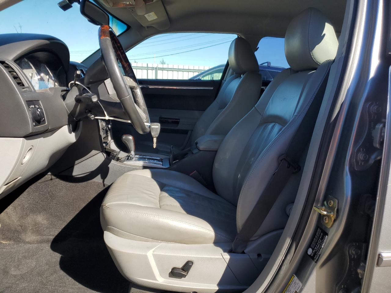 2006 CHRYSLER 300