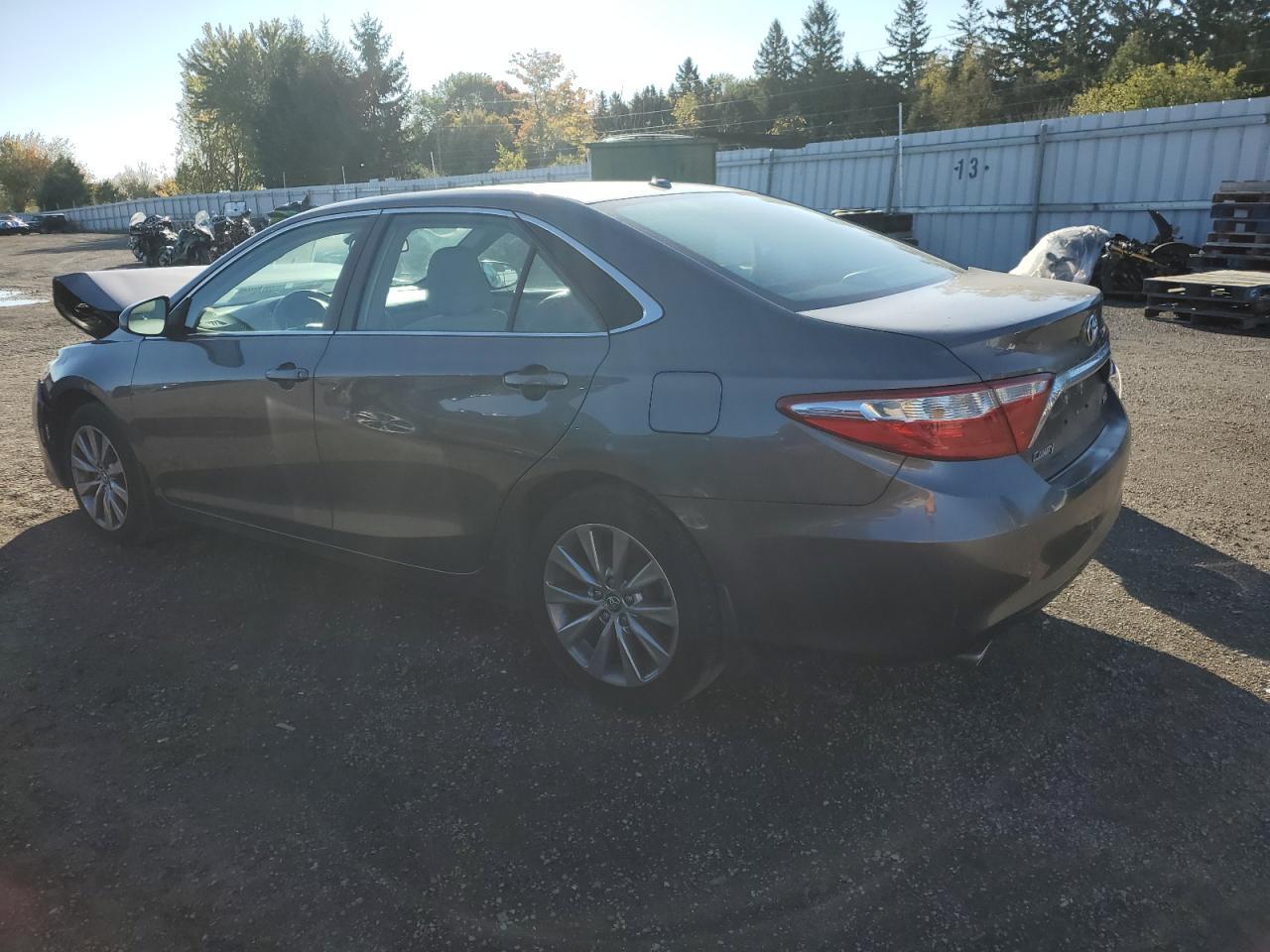 2016 TOYOTA CAMRY