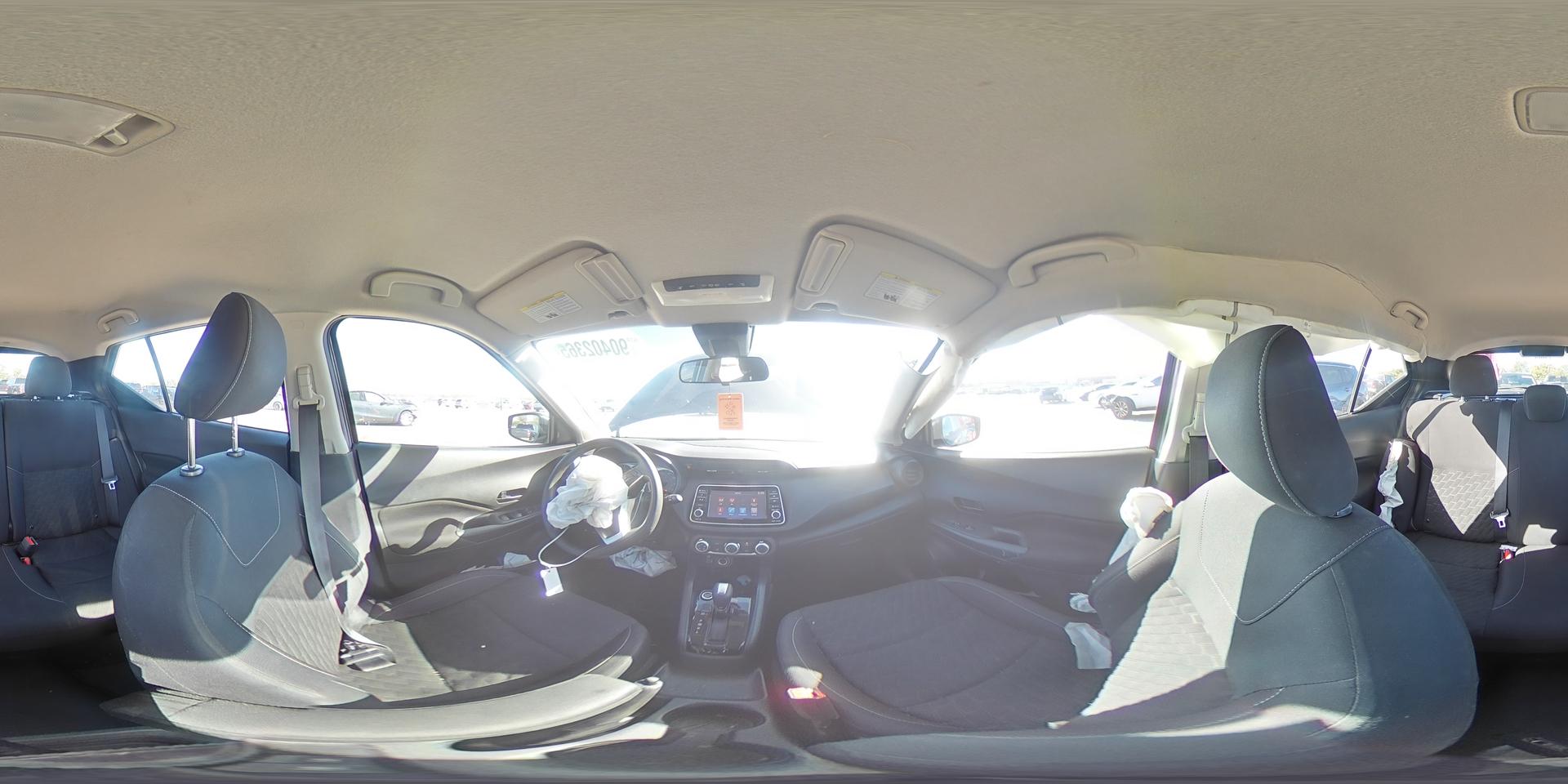 2022 NISSAN KICKS