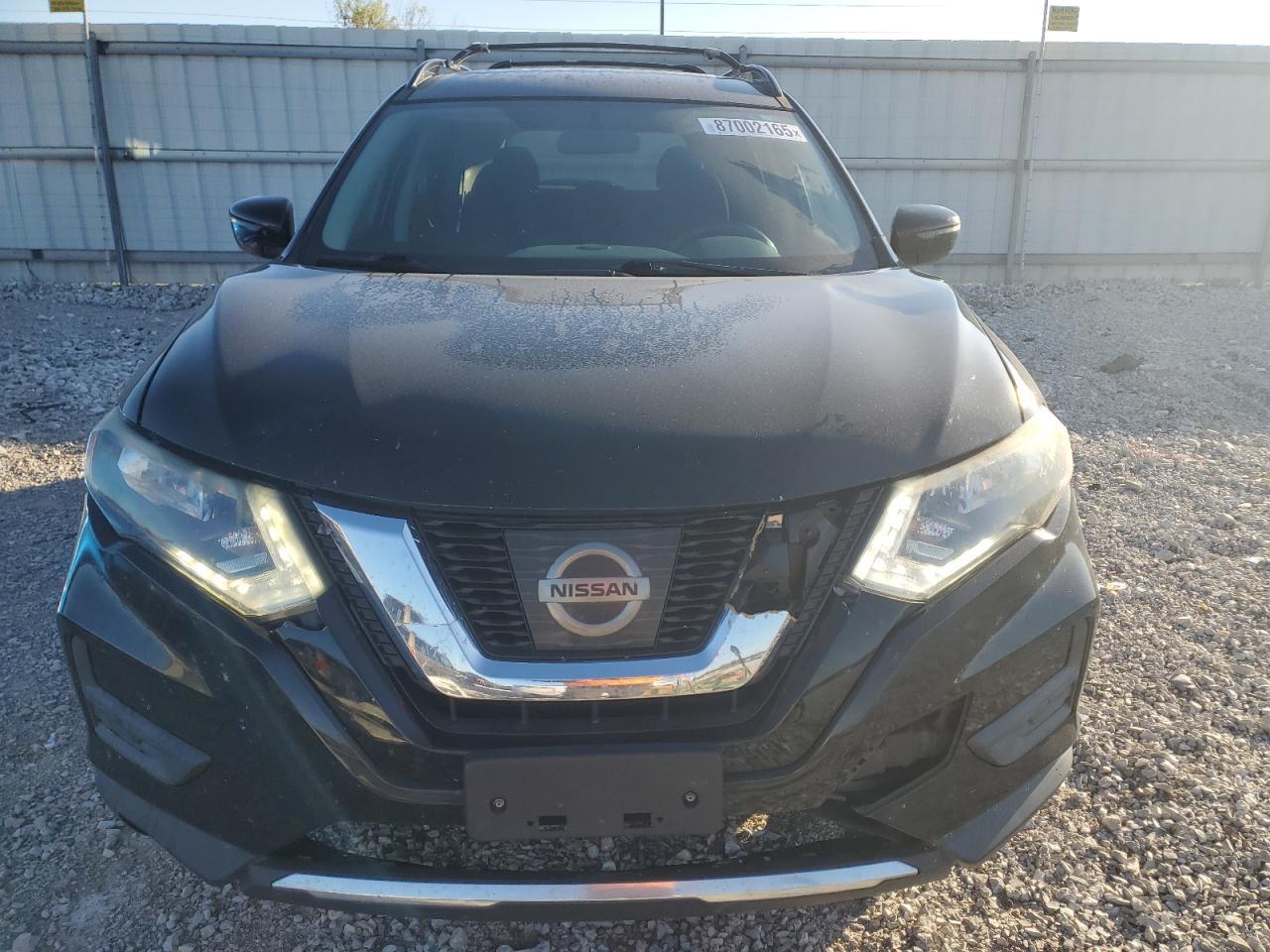 2017 NISSAN ROGUE