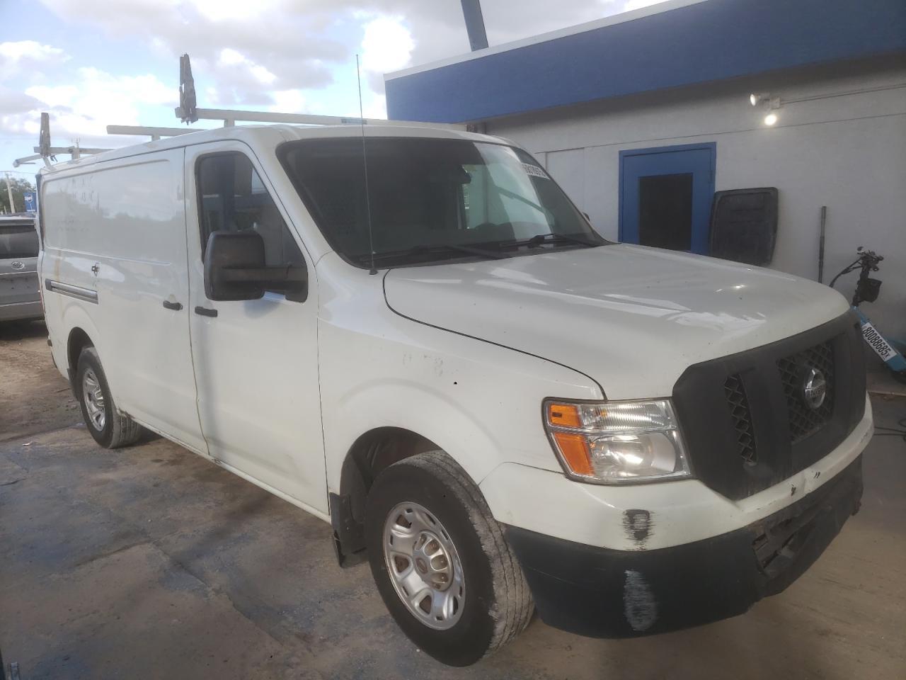 2016 NISSAN NV 1500