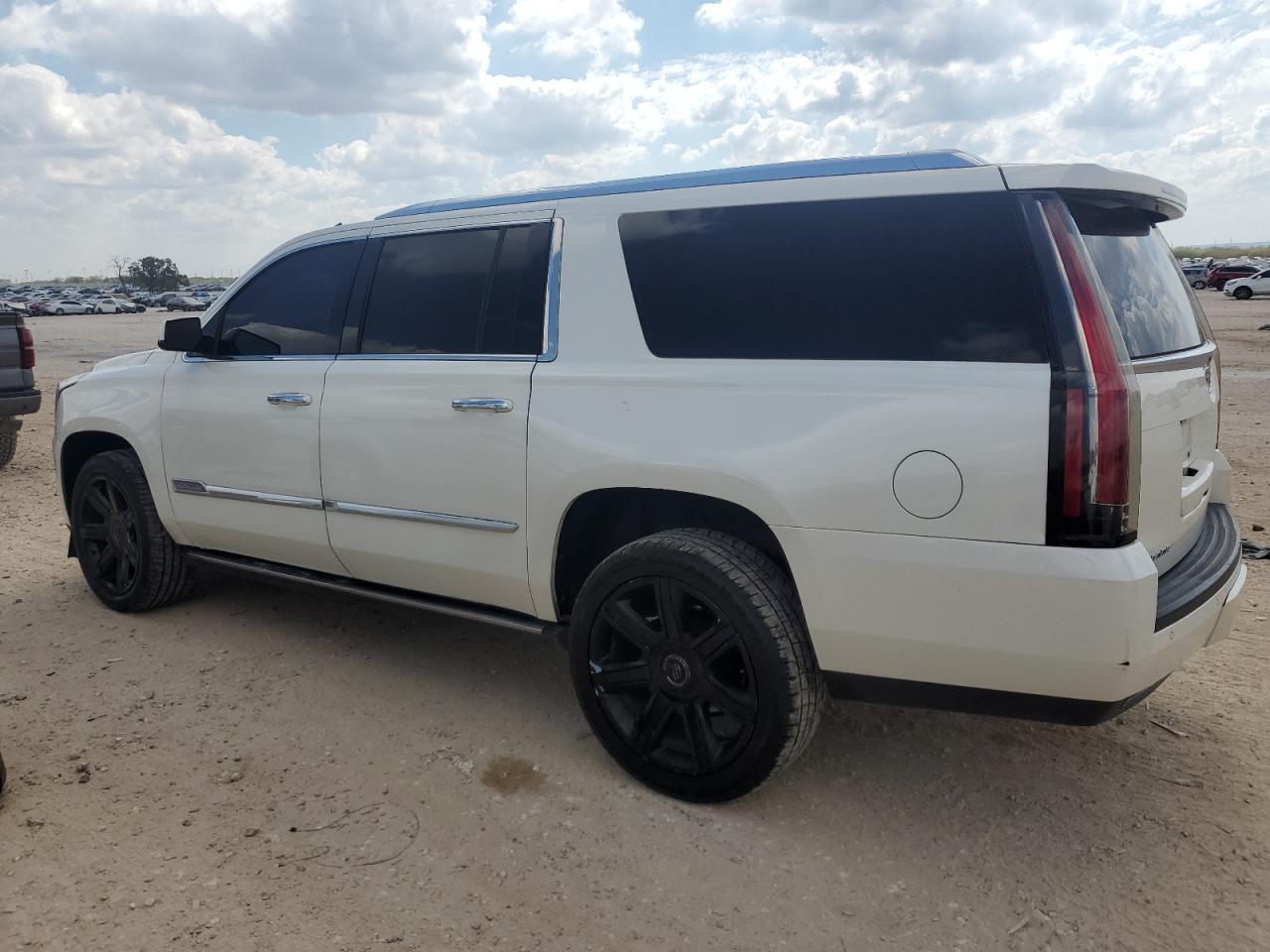 2015 CADILLAC Escalade ESV