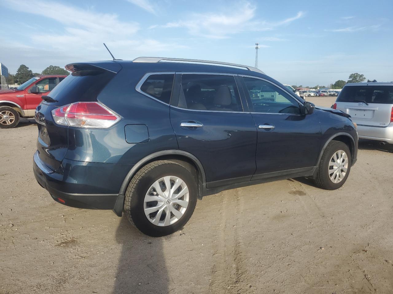 2016 NISSAN ROGUE