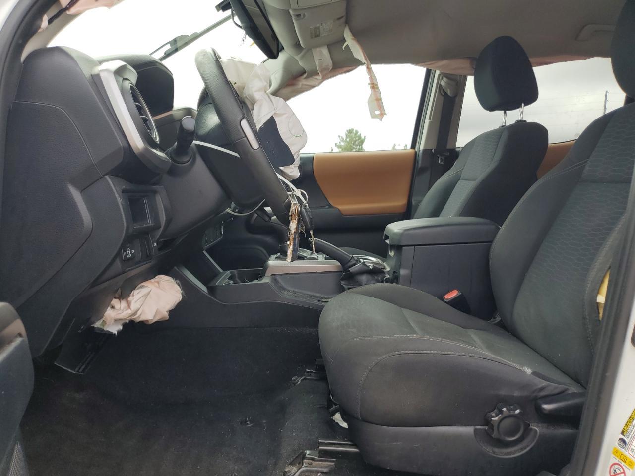 2017 TOYOTA TACOMA