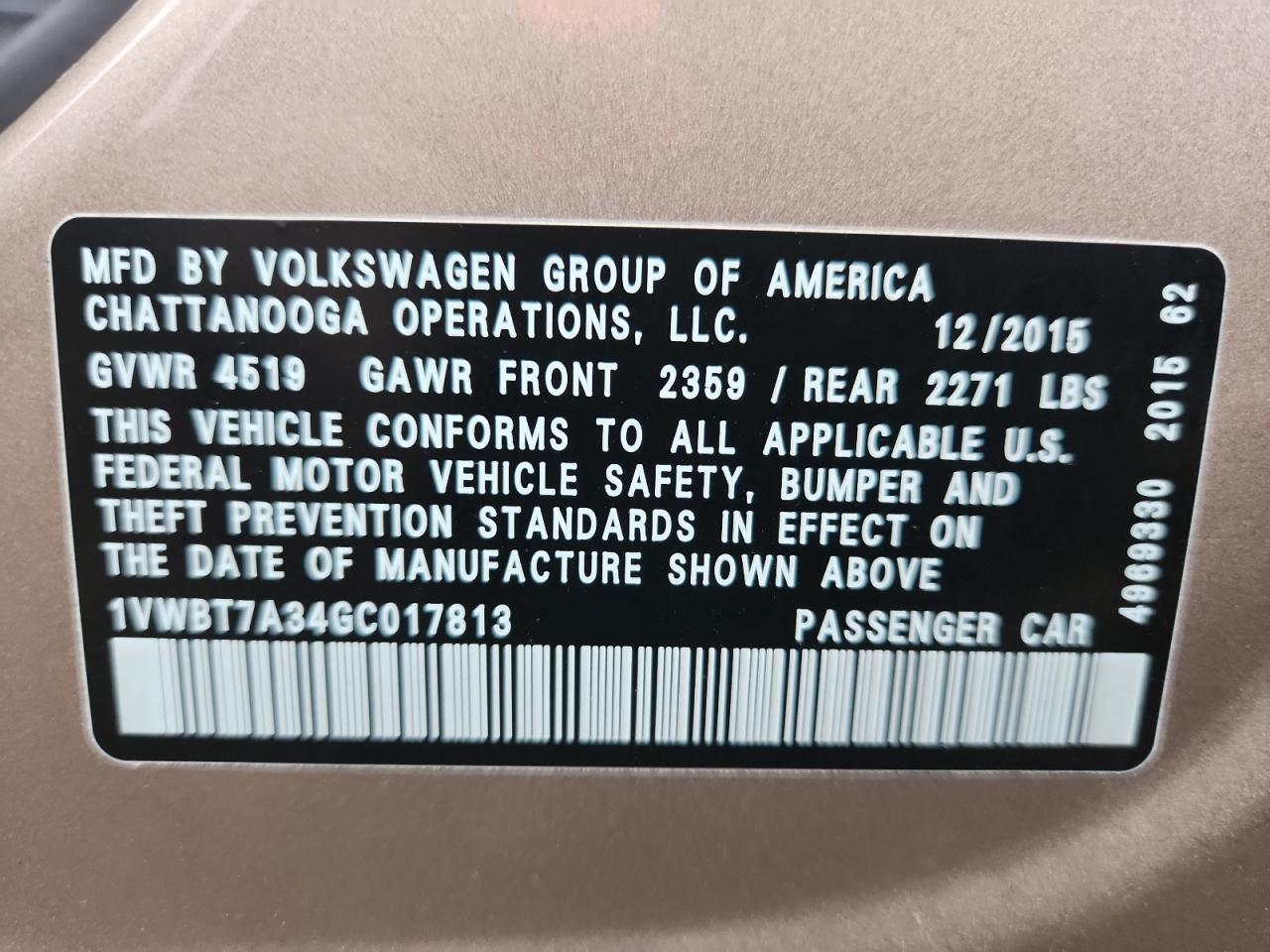 2016 VOLKSWAGEN Passat