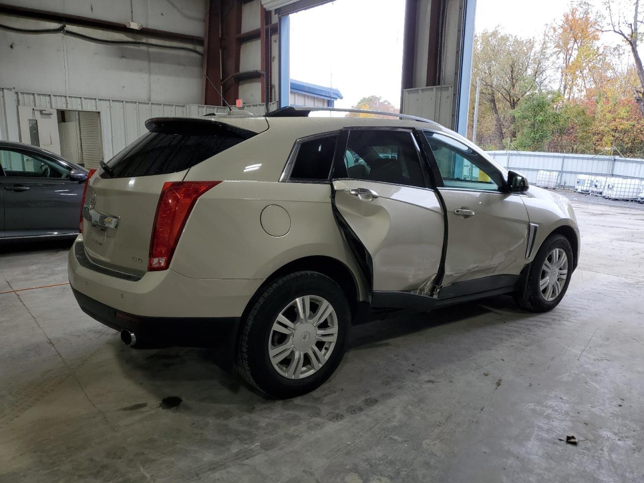 2016 CADILLAC SRX