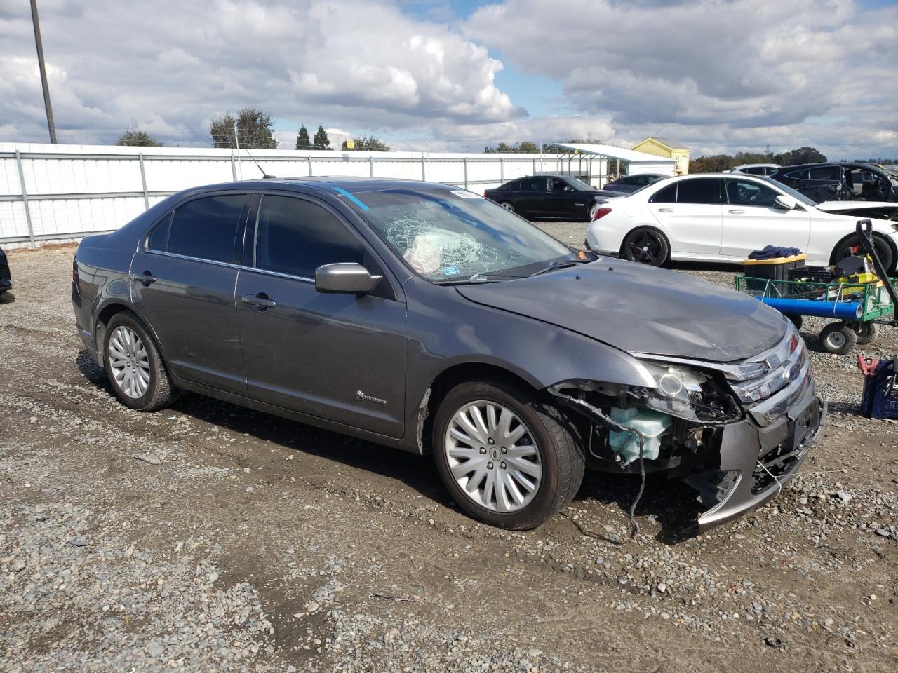 2010 FORD FUSION