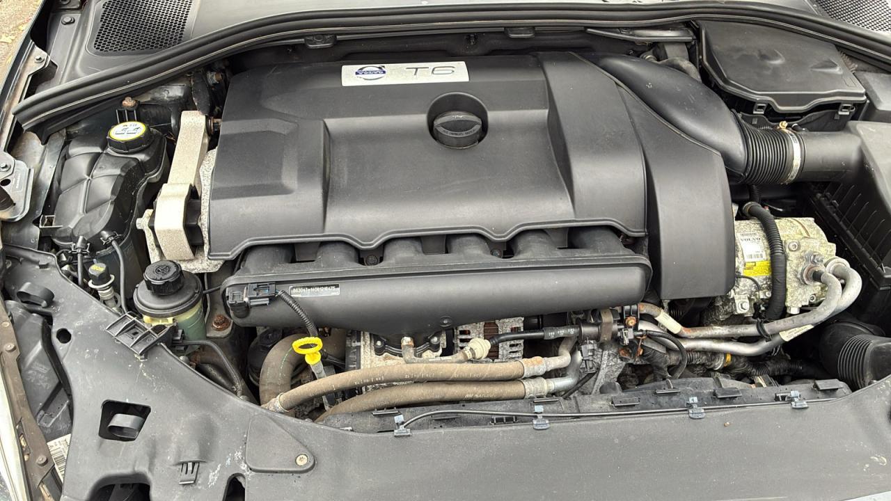 2013 VOLVO S60