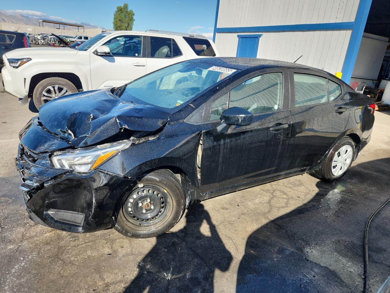 2025 NISSAN VERSA