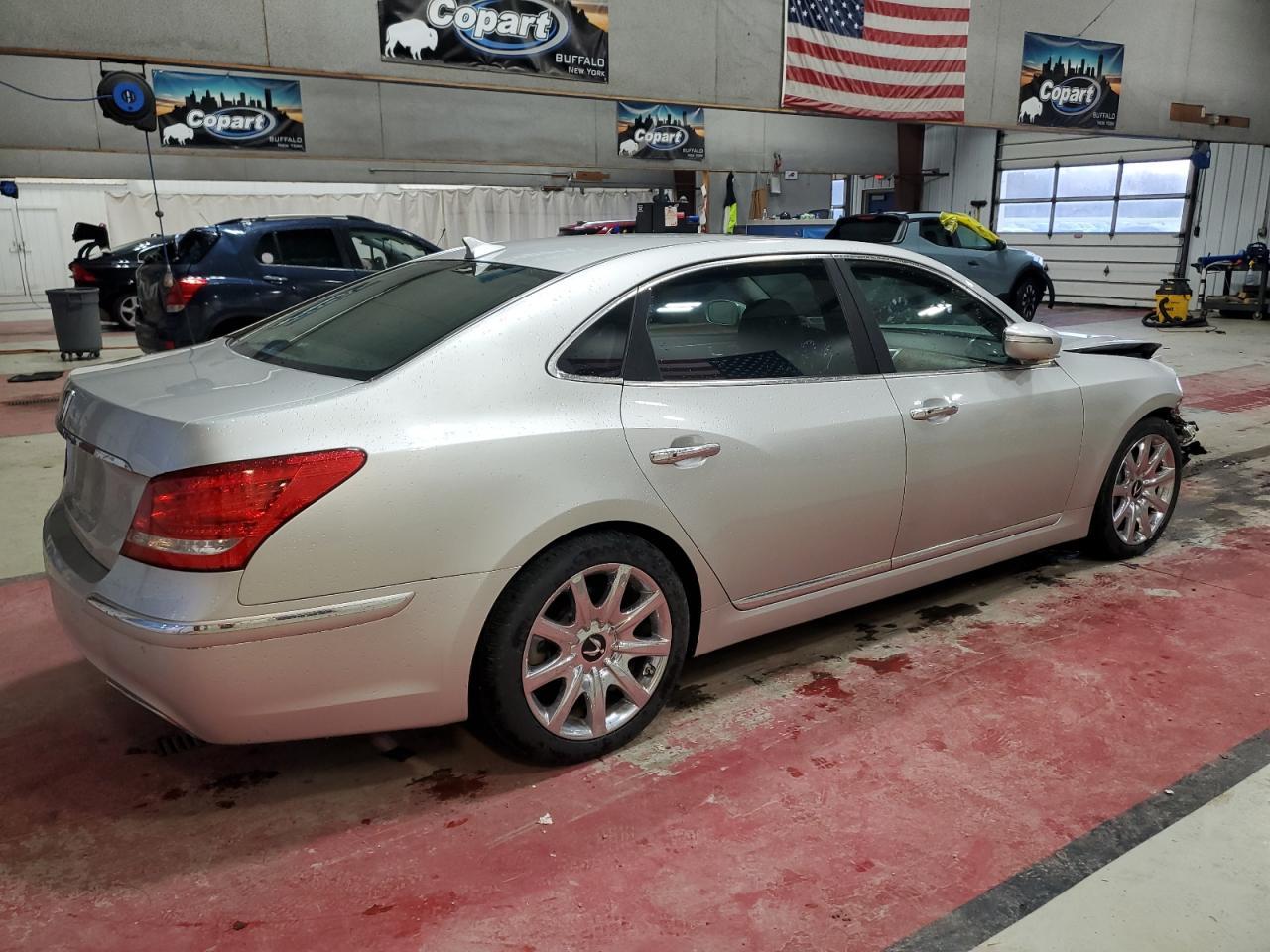 2012 HYUNDAI Equus
