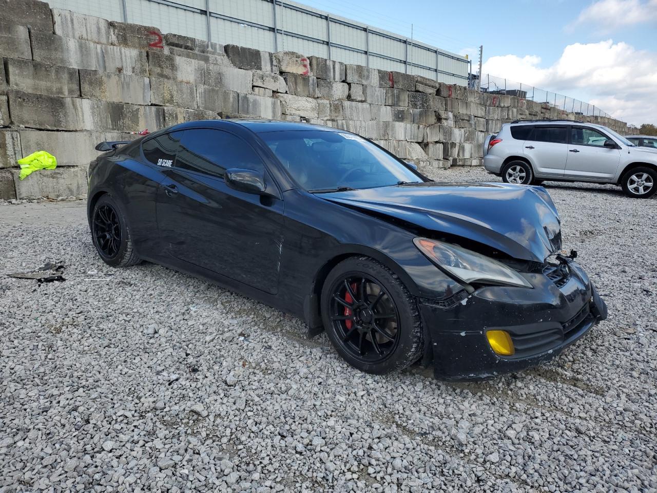 2010 HYUNDAI GENESIS