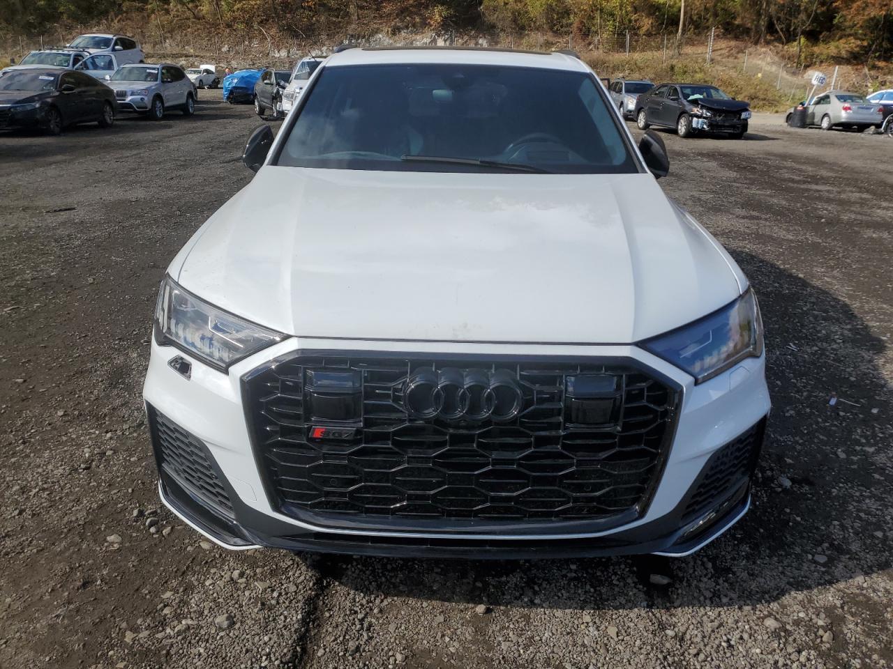 2023 AUDI SQ7