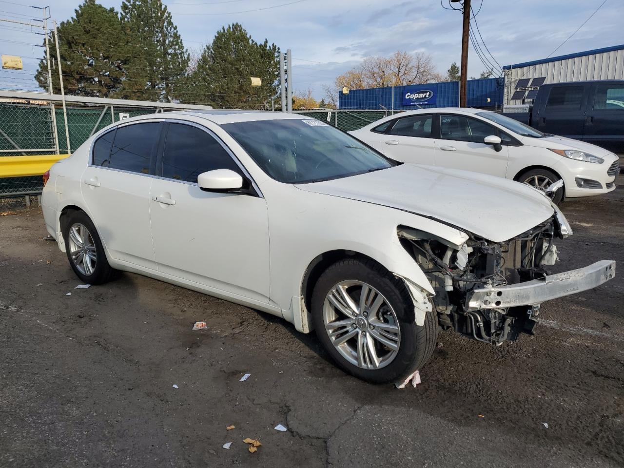 2013 INFINITI G37