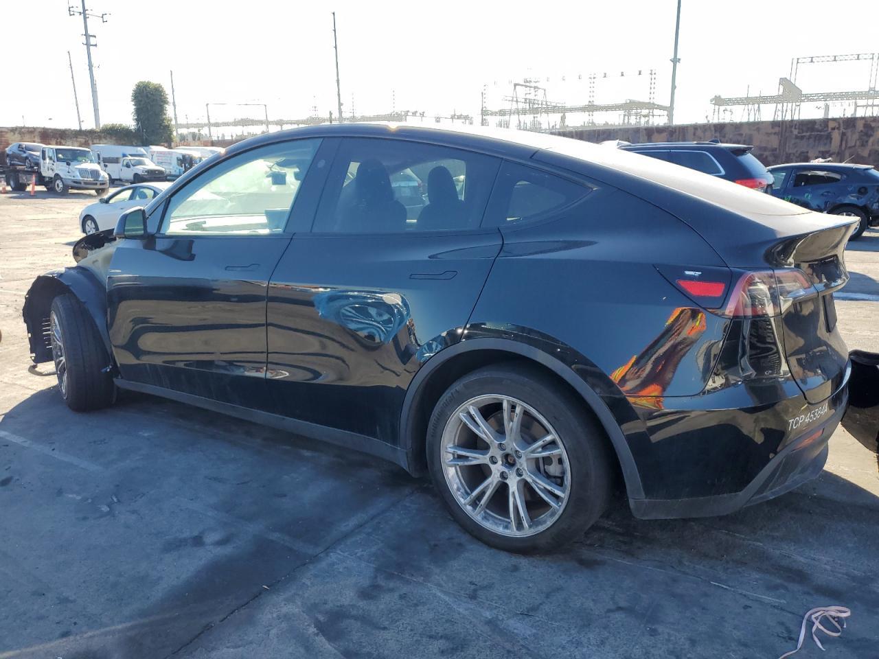 2024 TESLA MODEL Y