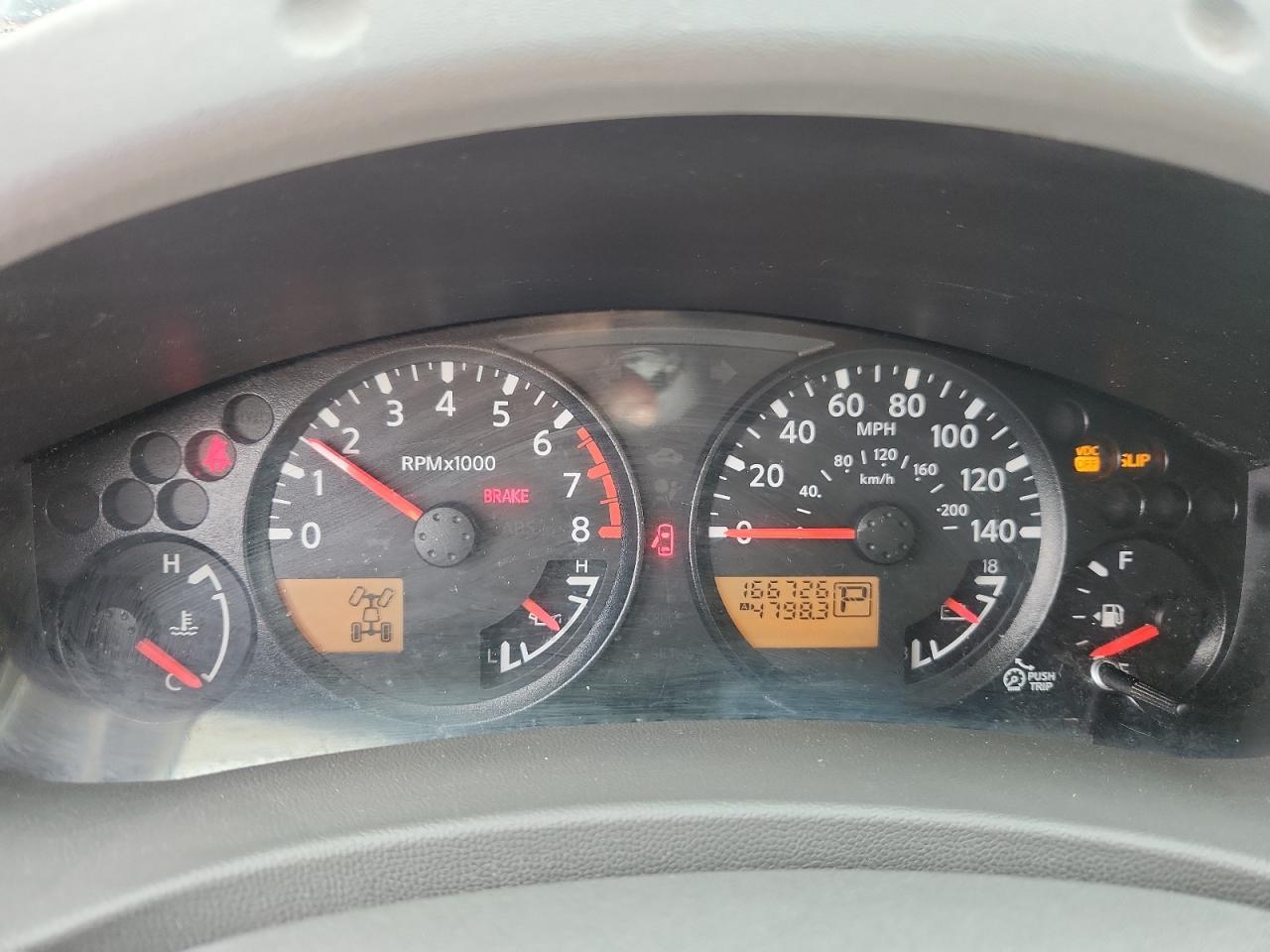 2010 NISSAN Frontier