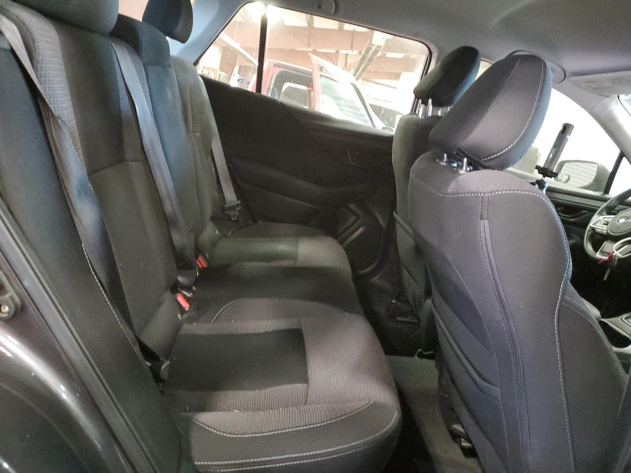 2021 SUBARU Outback