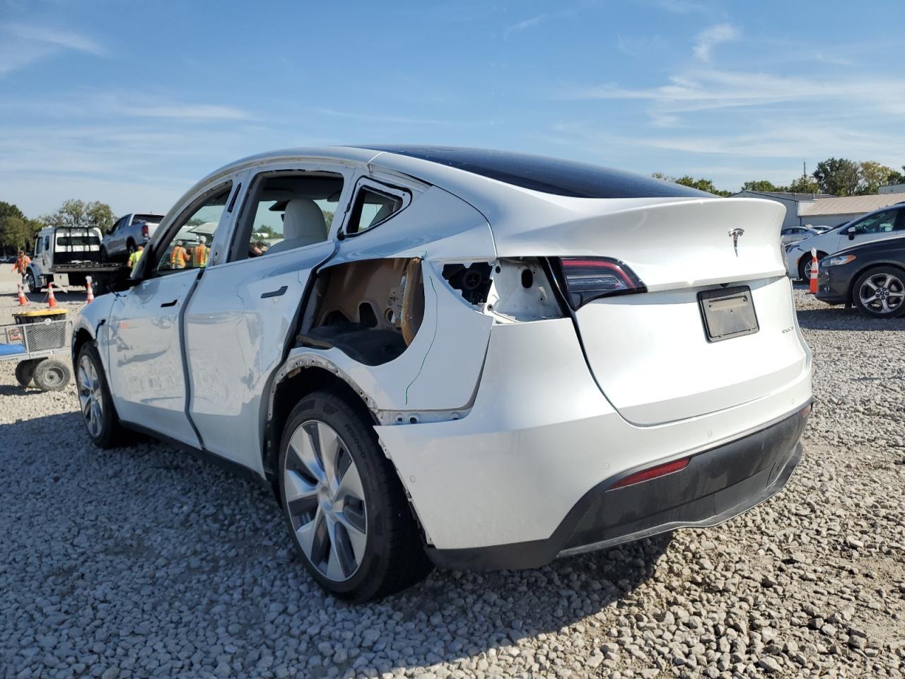 2022 TESLA MODEL Y