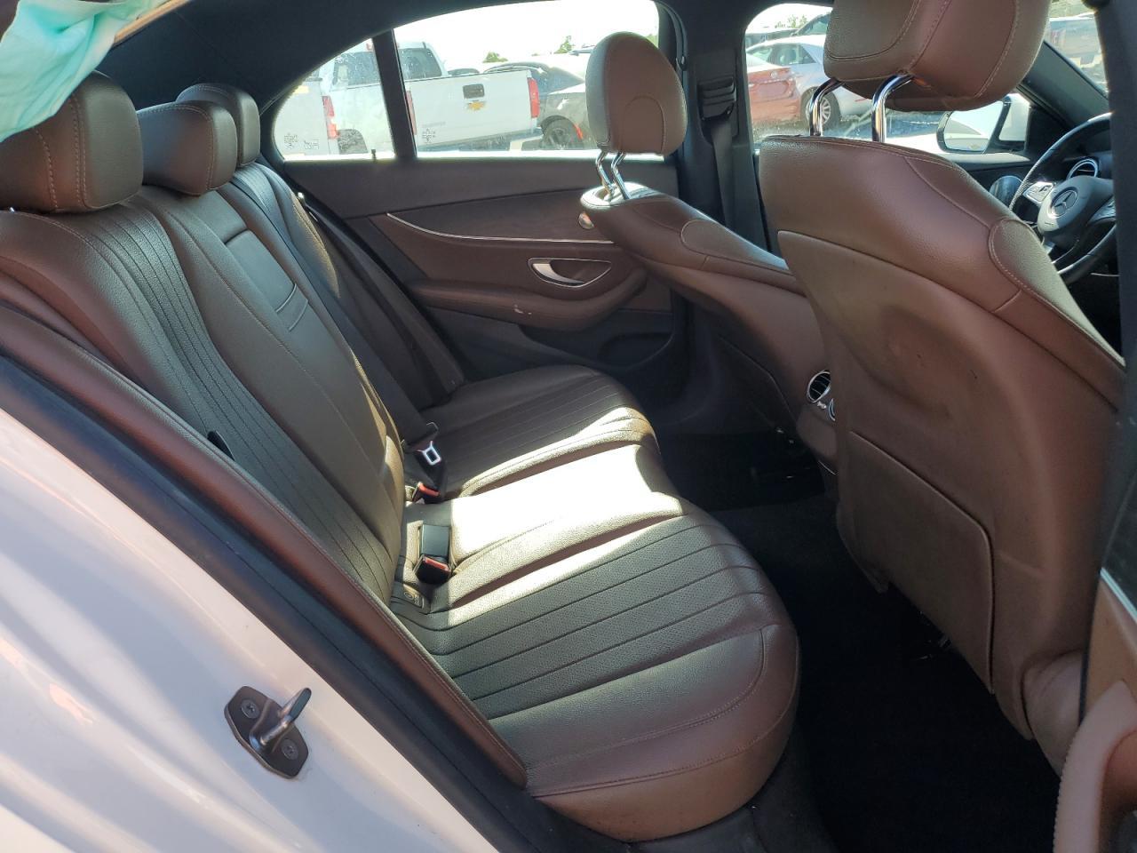 2017 MERCEDES-BENZ E-Class