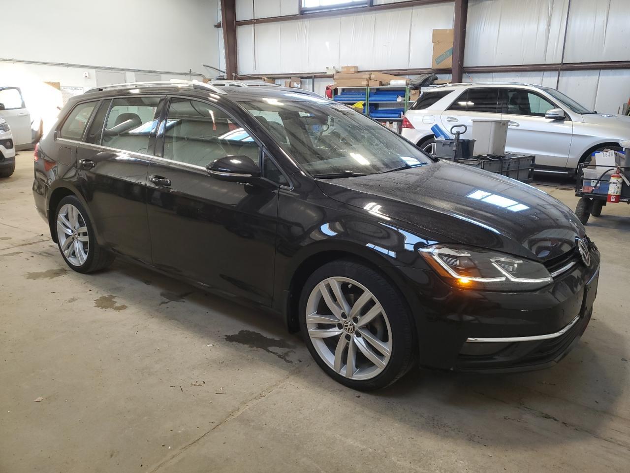 2018 VOLKSWAGEN GOLF SPORTWAGEN
