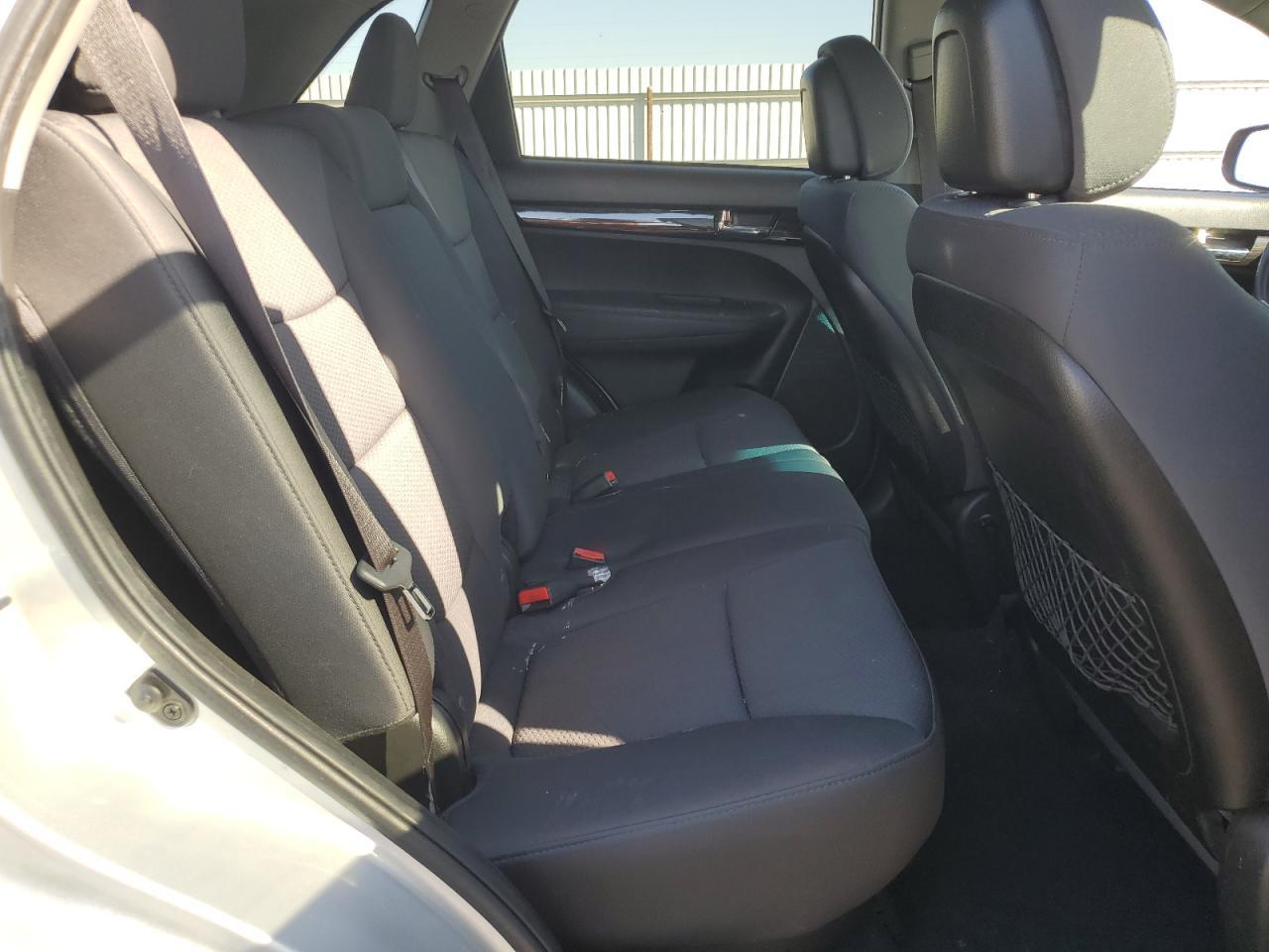 2012 KIA SORENTO