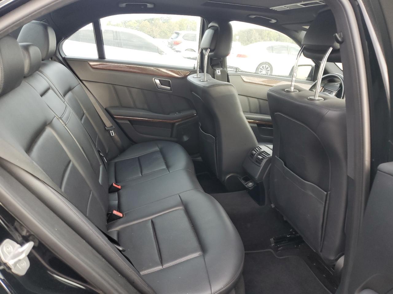 2012 MERCEDES-BENZ E-Class