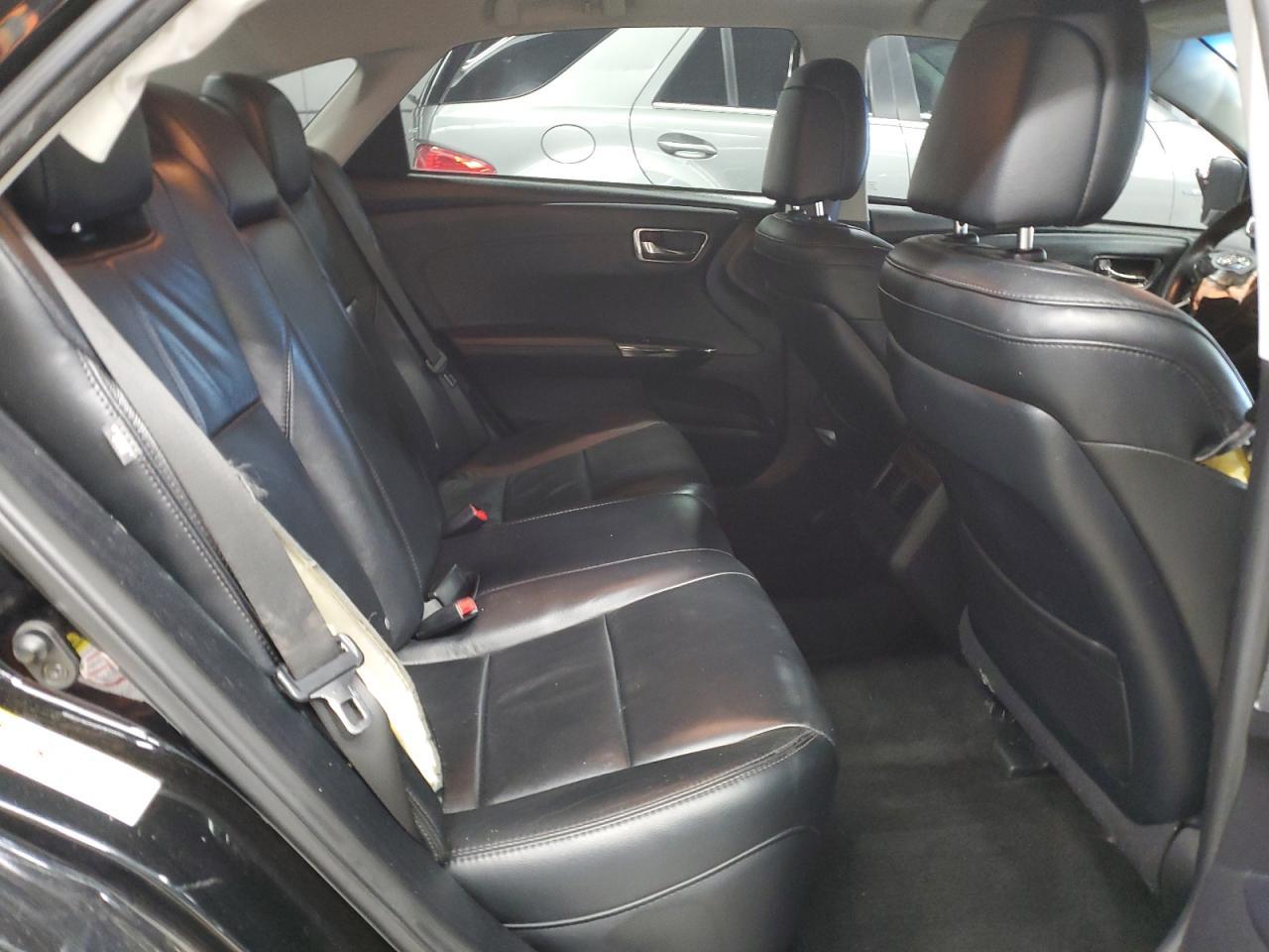 2013 TOYOTA Avalon