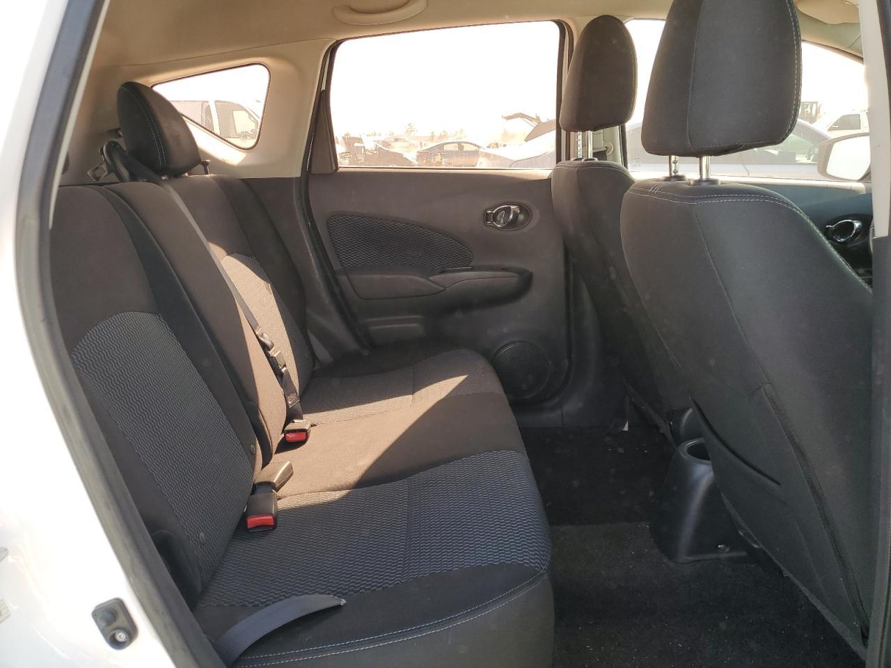 2016 NISSAN Versa Note