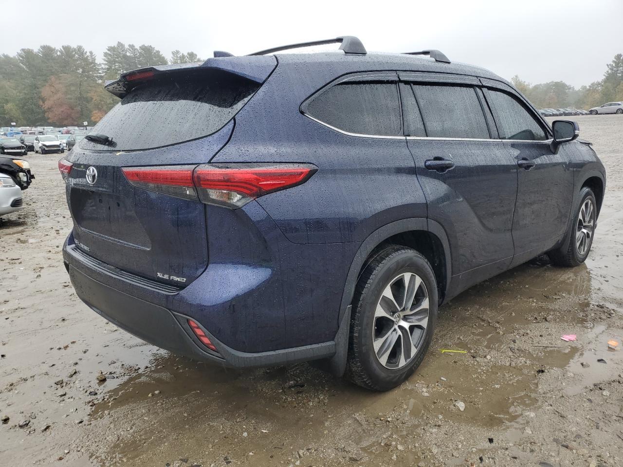 2021 TOYOTA HIGHLANDER