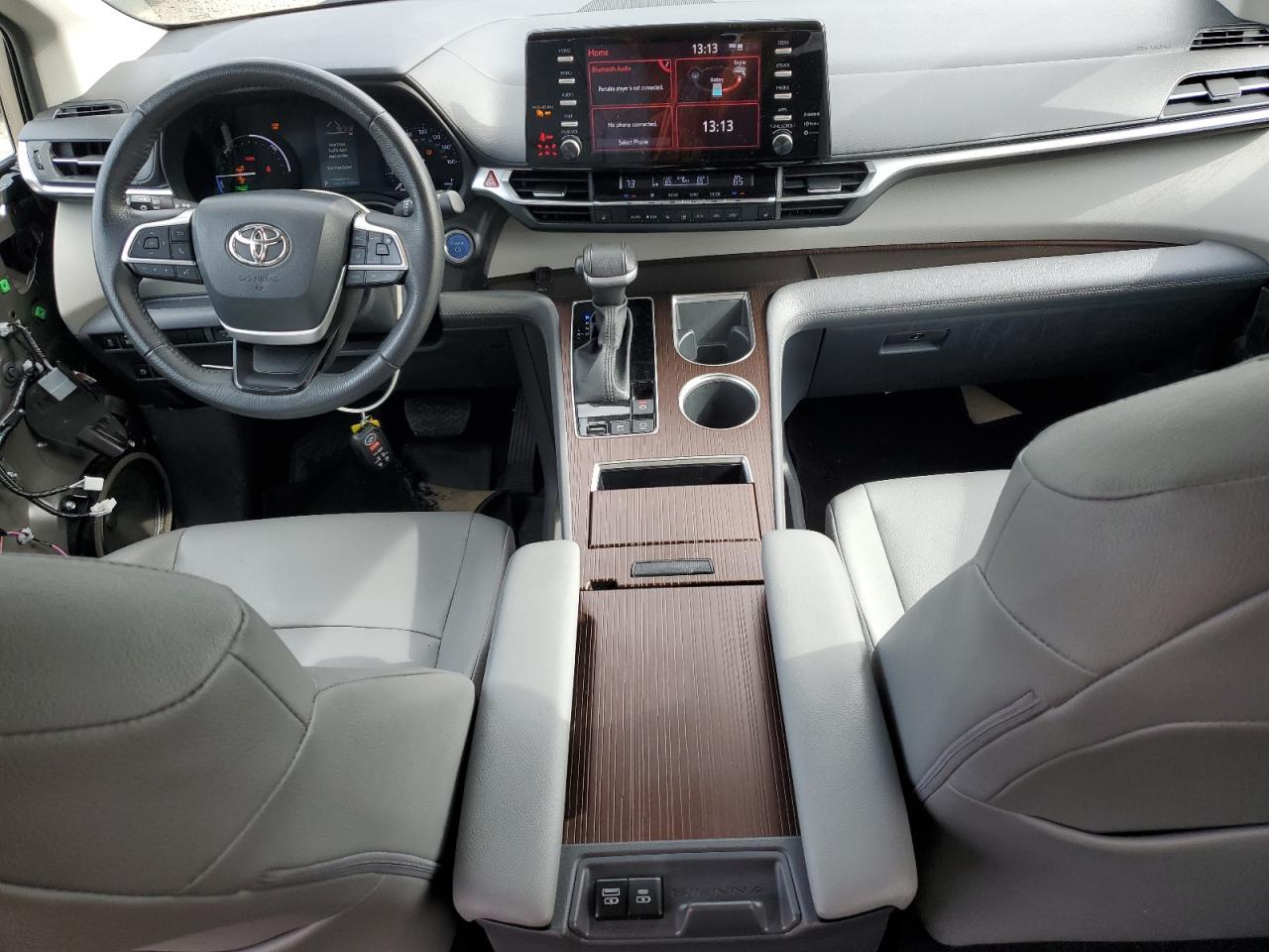 2023 TOYOTA SIENNA