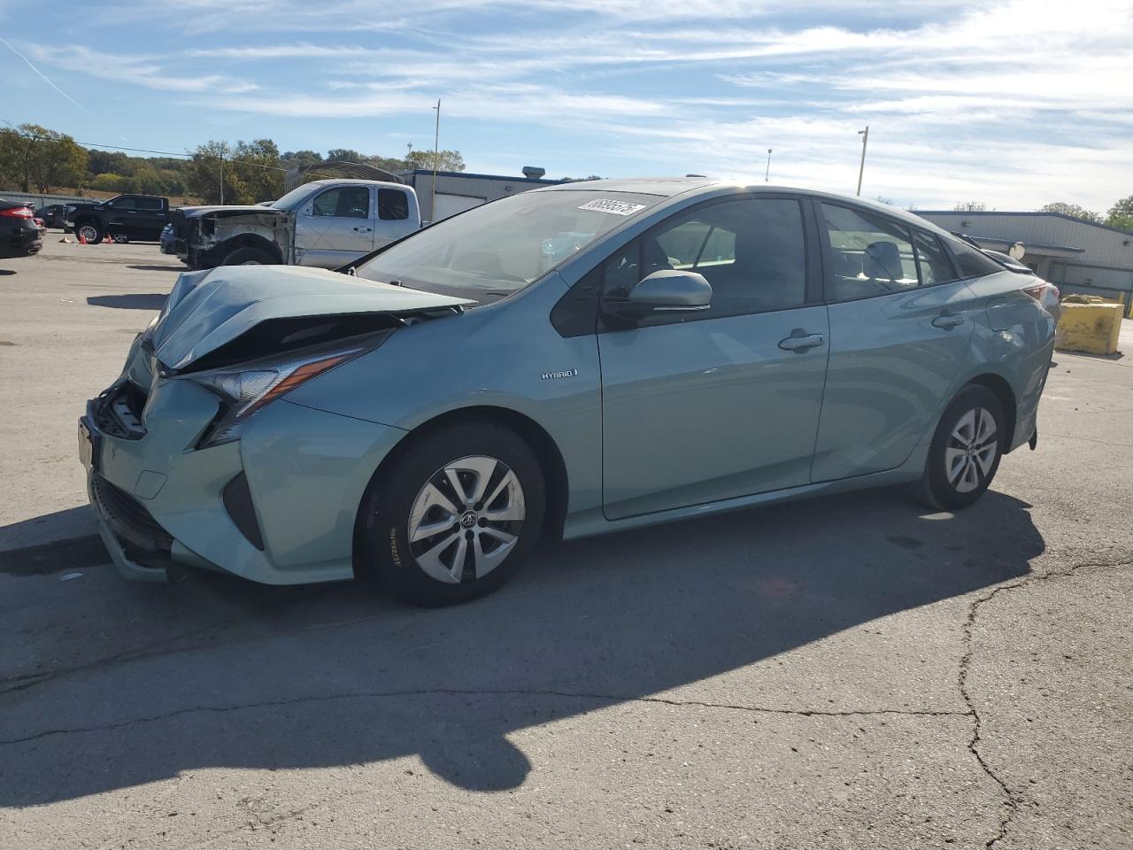 2016 TOYOTA PRIUS