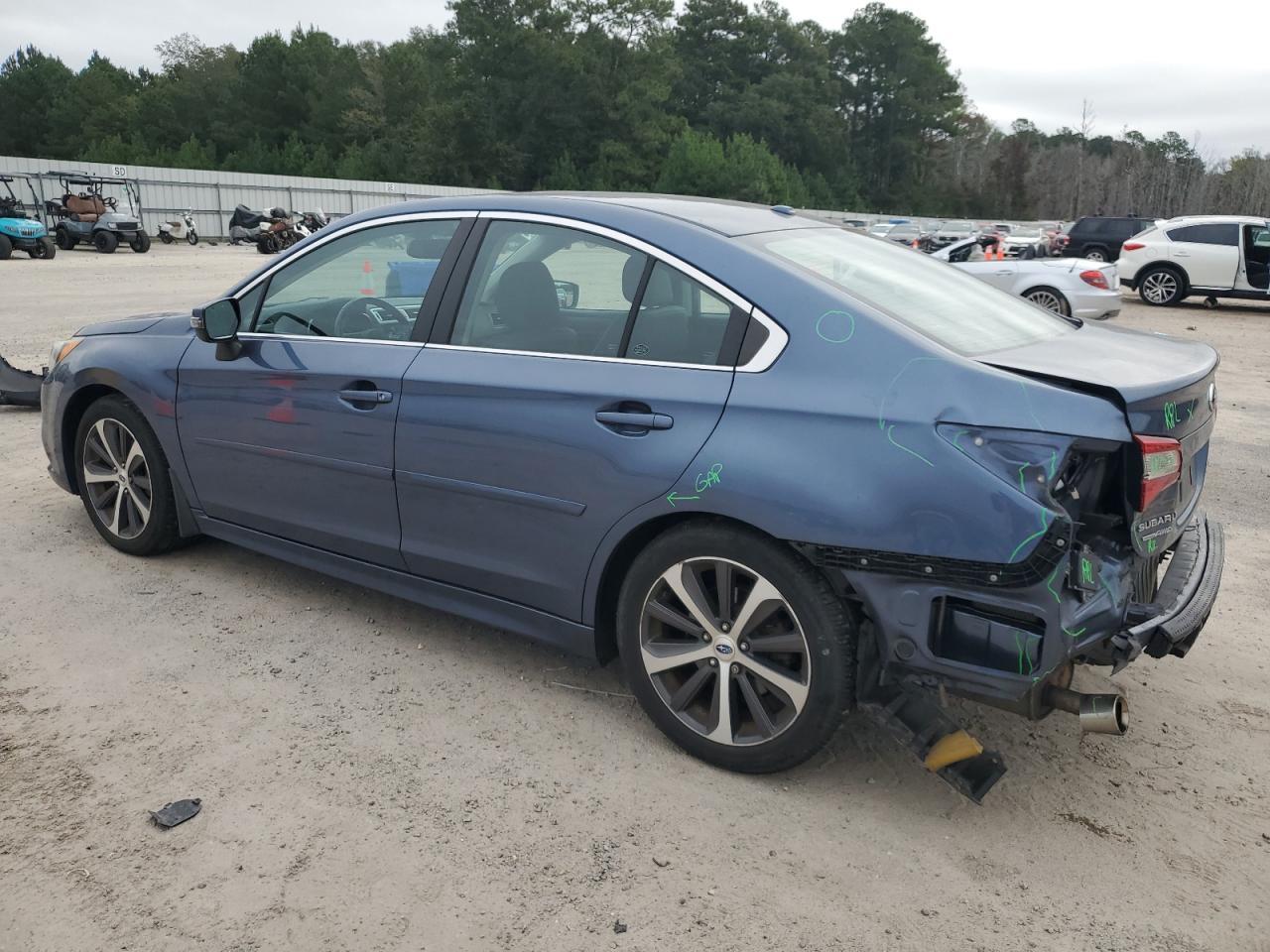 2015 SUBARU Legacy