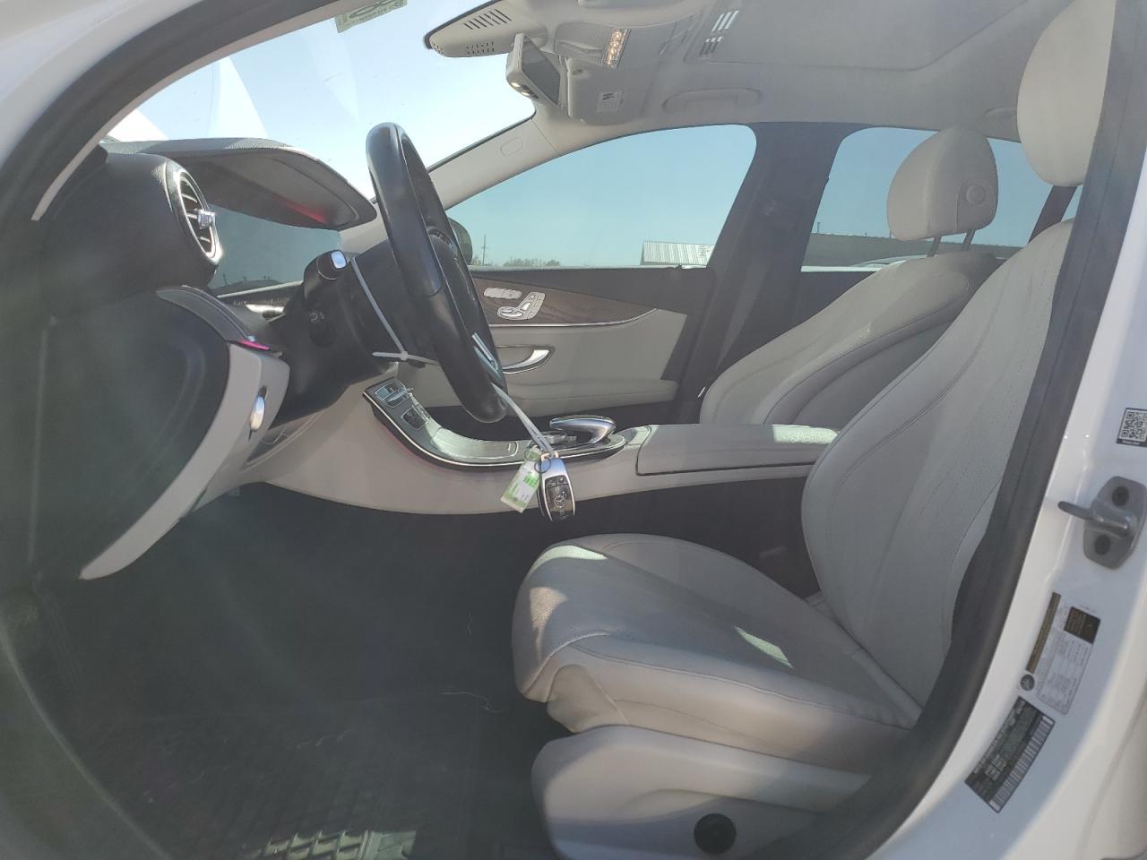 2020 MERCEDES-BENZ E-Class