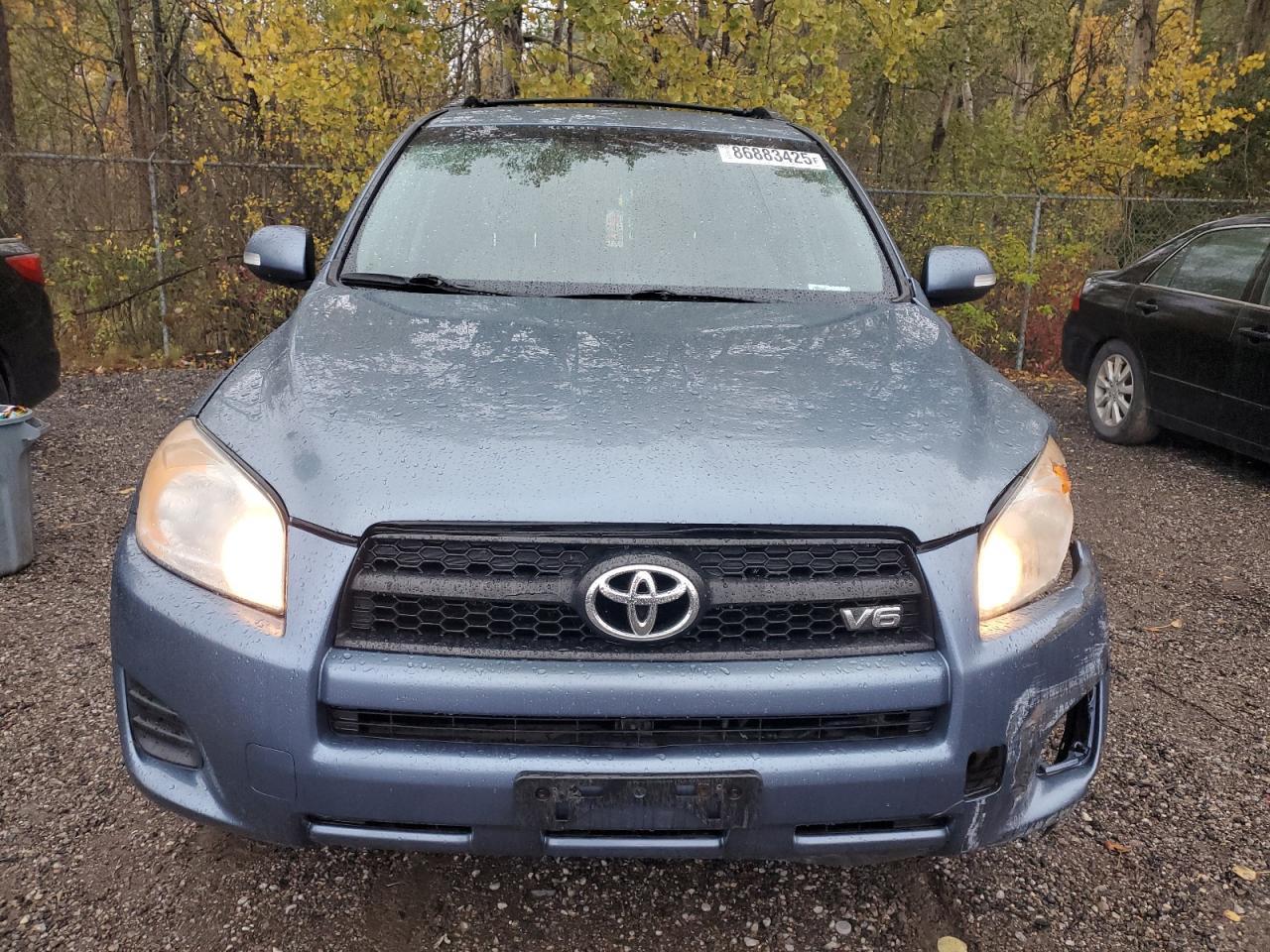 2011 TOYOTA RAV4