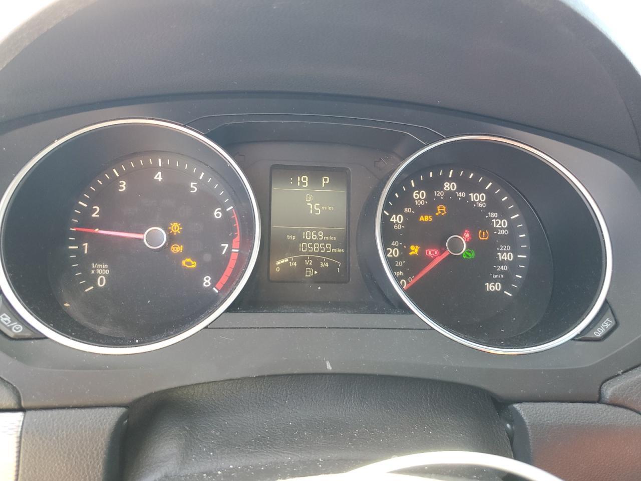 2016 VOLKSWAGEN JETTA