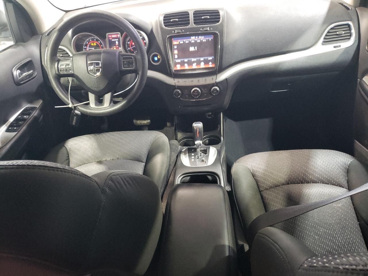2011 DODGE JOURNEY