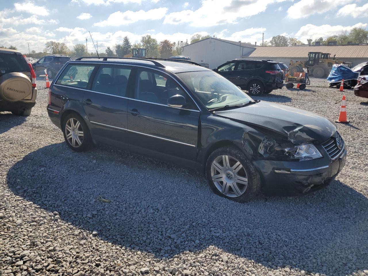 2005 VOLKSWAGEN Passat