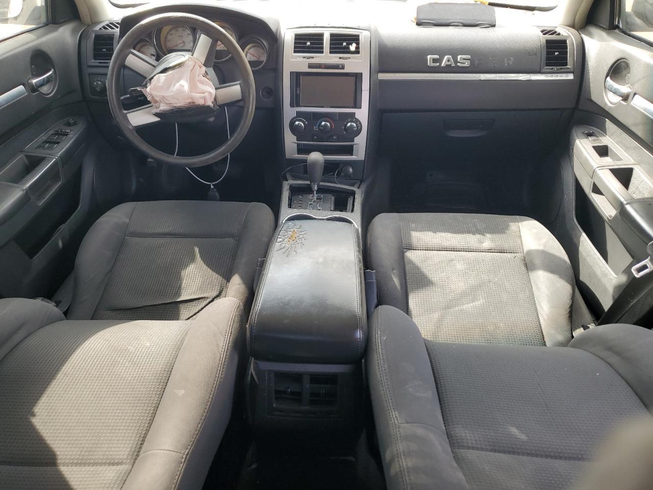 2010 DODGE CHARGER