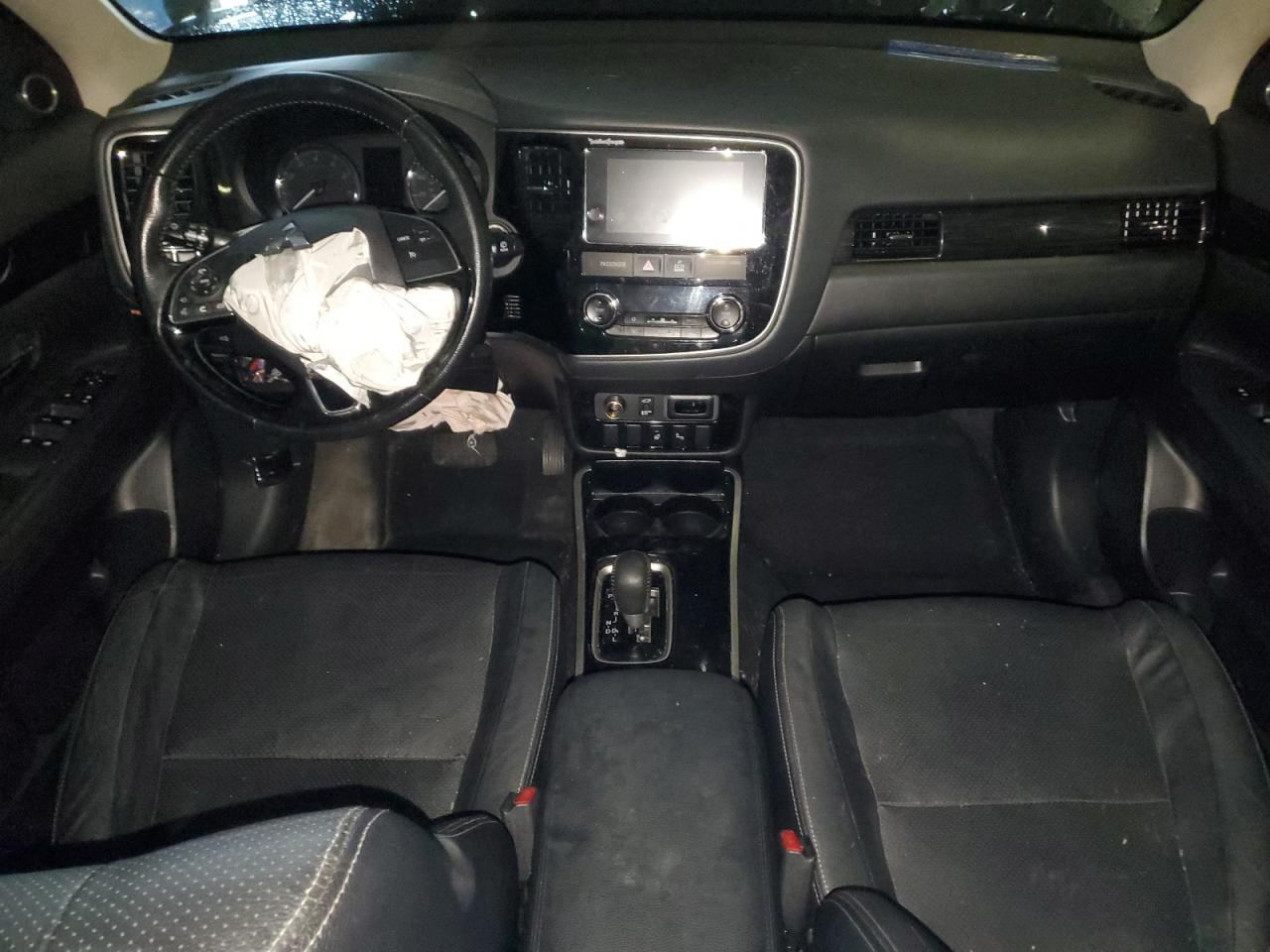 2018 MITSUBISHI outlander