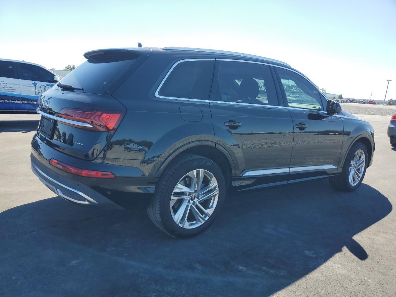2022 AUDI Q7