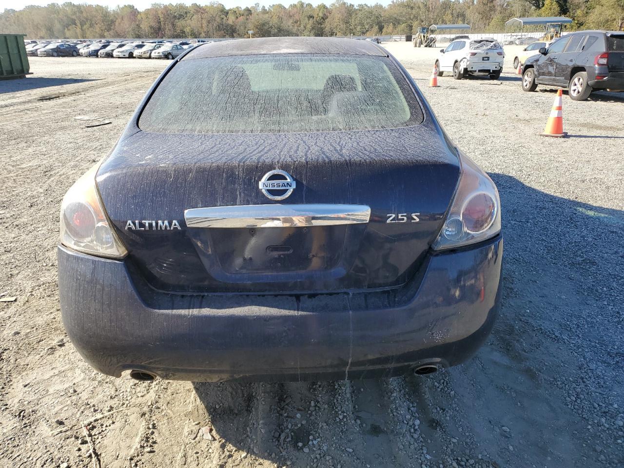 2011 NISSAN ALTIMA
