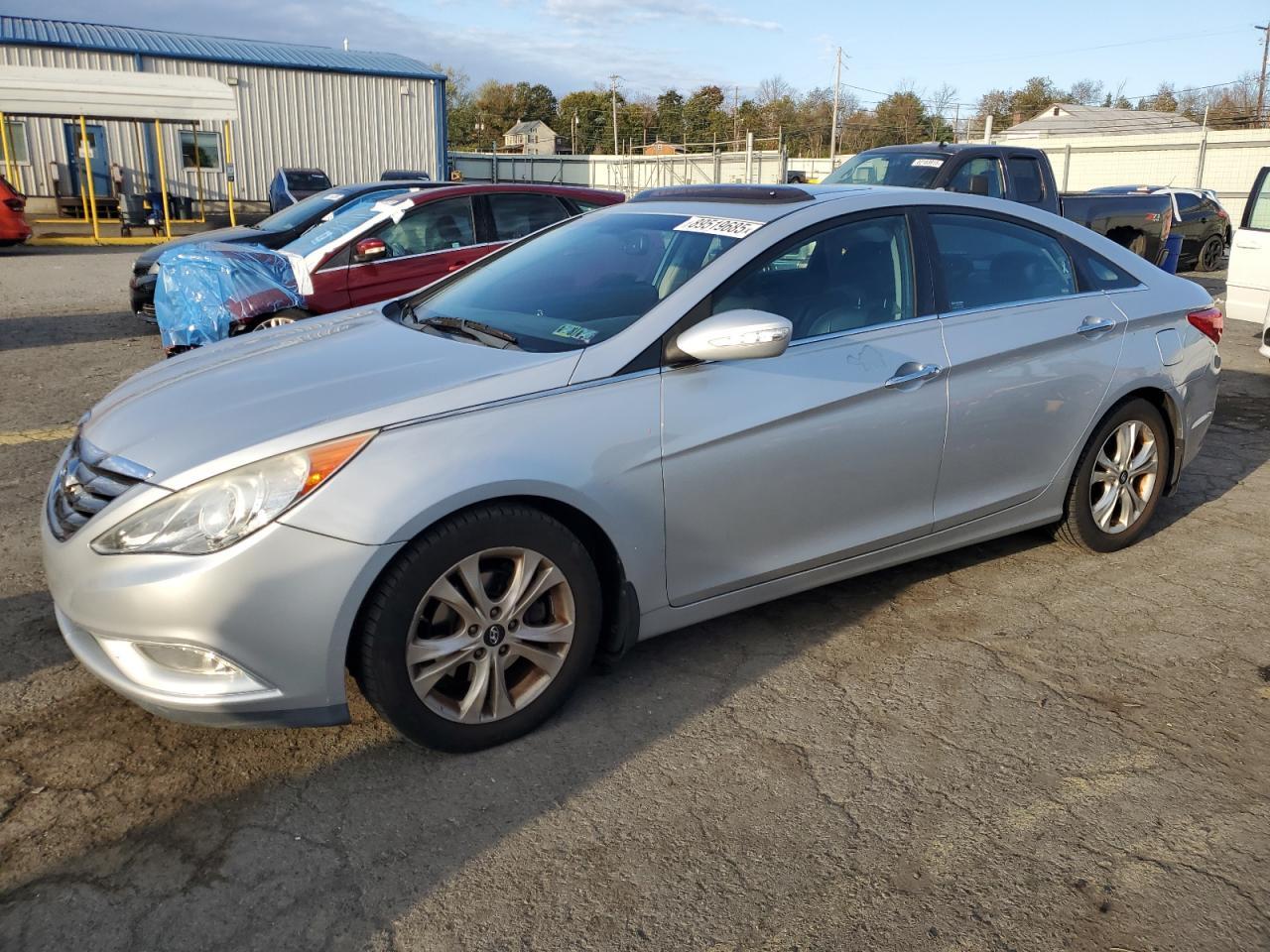2011 HYUNDAI SONATA