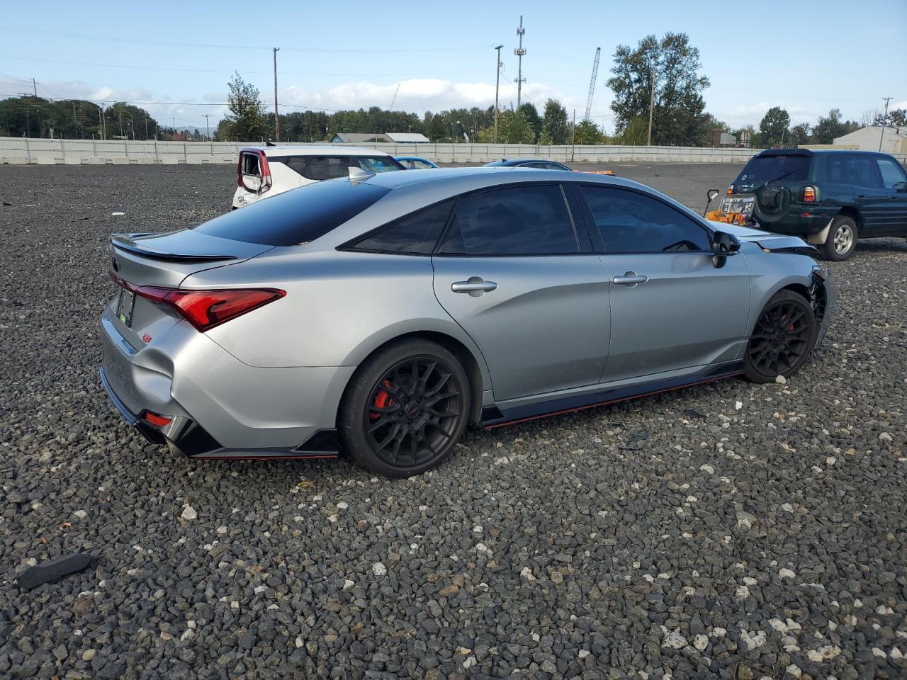2020 TOYOTA Avalon