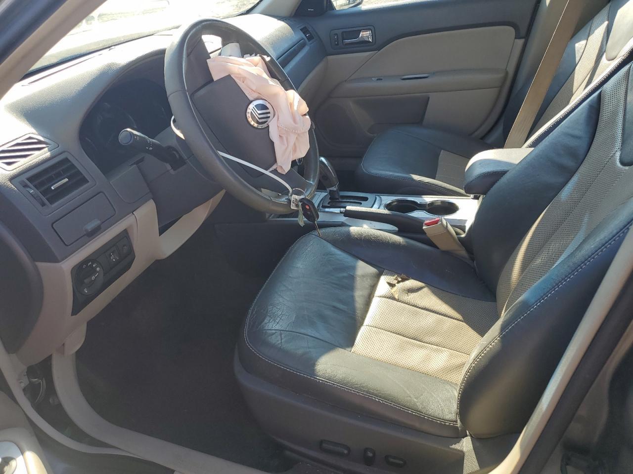 2011 MERCURY Milan