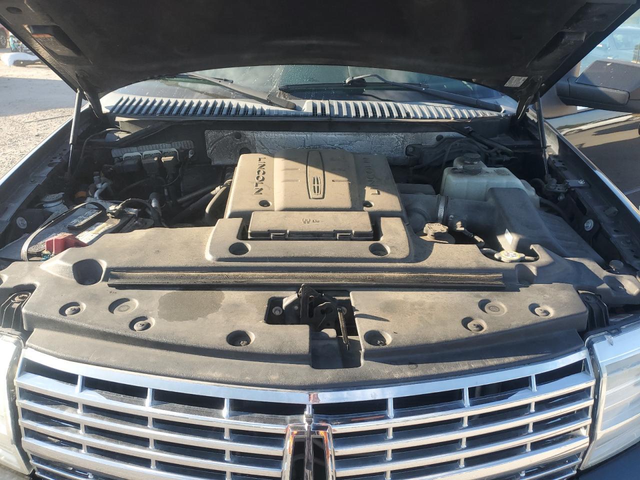 2014 LINCOLN Navigator